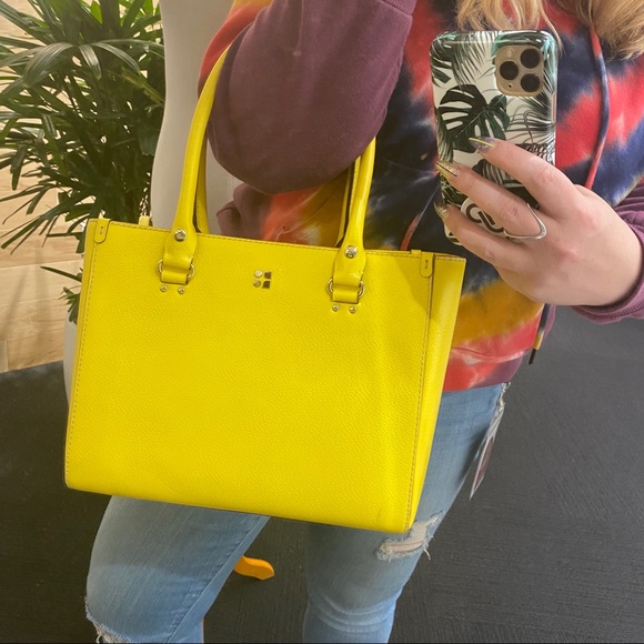 Yellow Kate Spade Wellesley Quinn Handbag - Picture 3 of 7